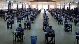 How much is the registration fee for SSCE